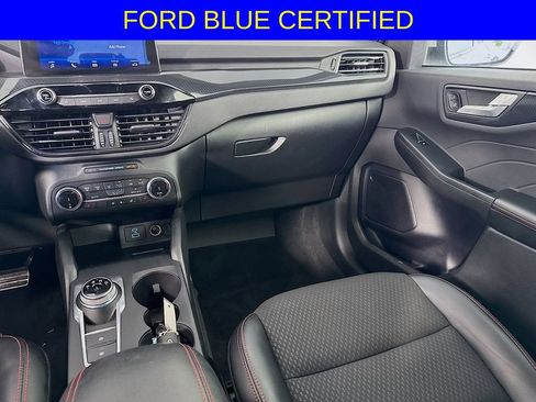 Certified 2023 Ford Escape ST-Line Select AWD/4WD image 25