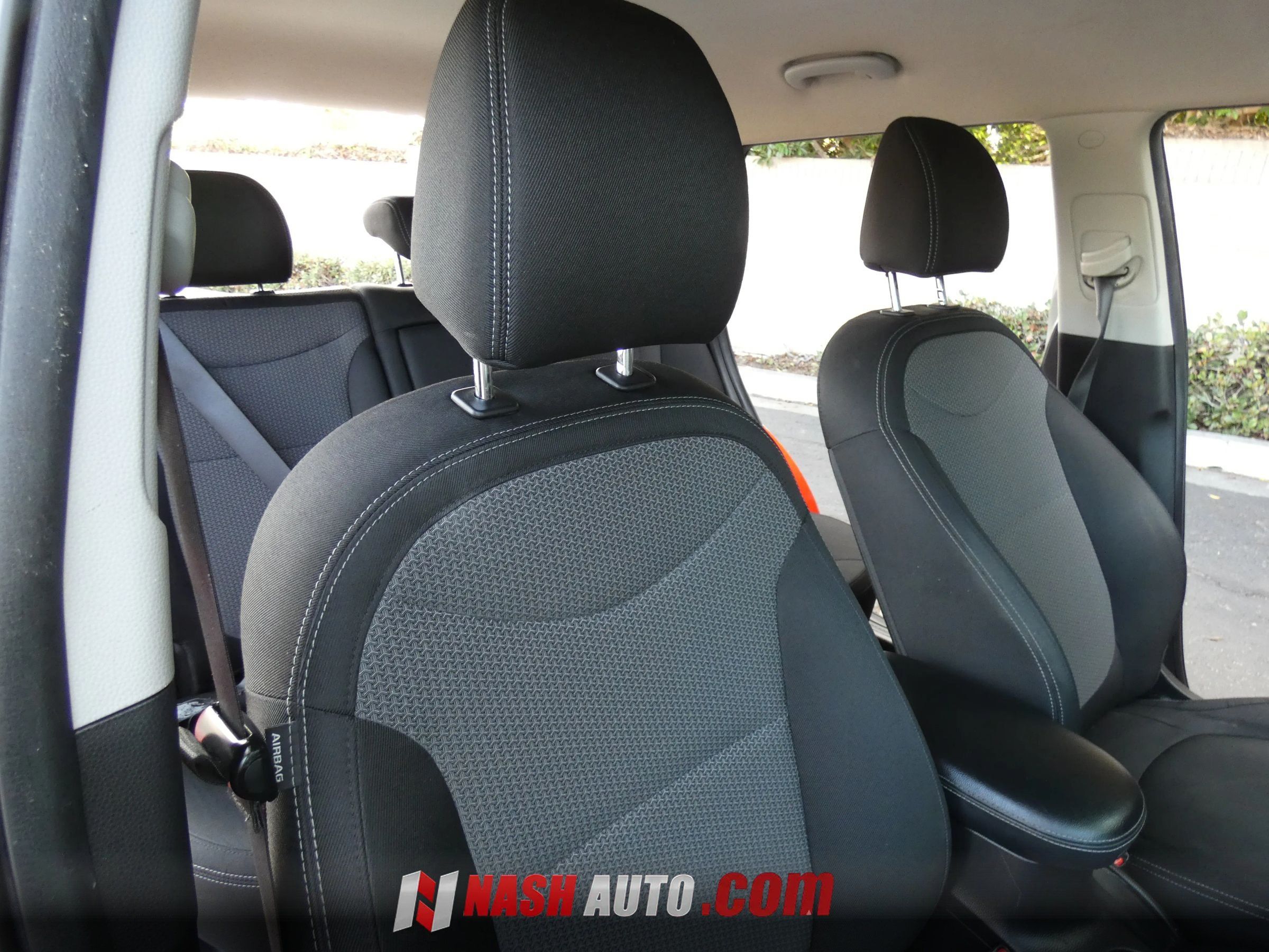Used 2018 Kia Soul + FWD image 29