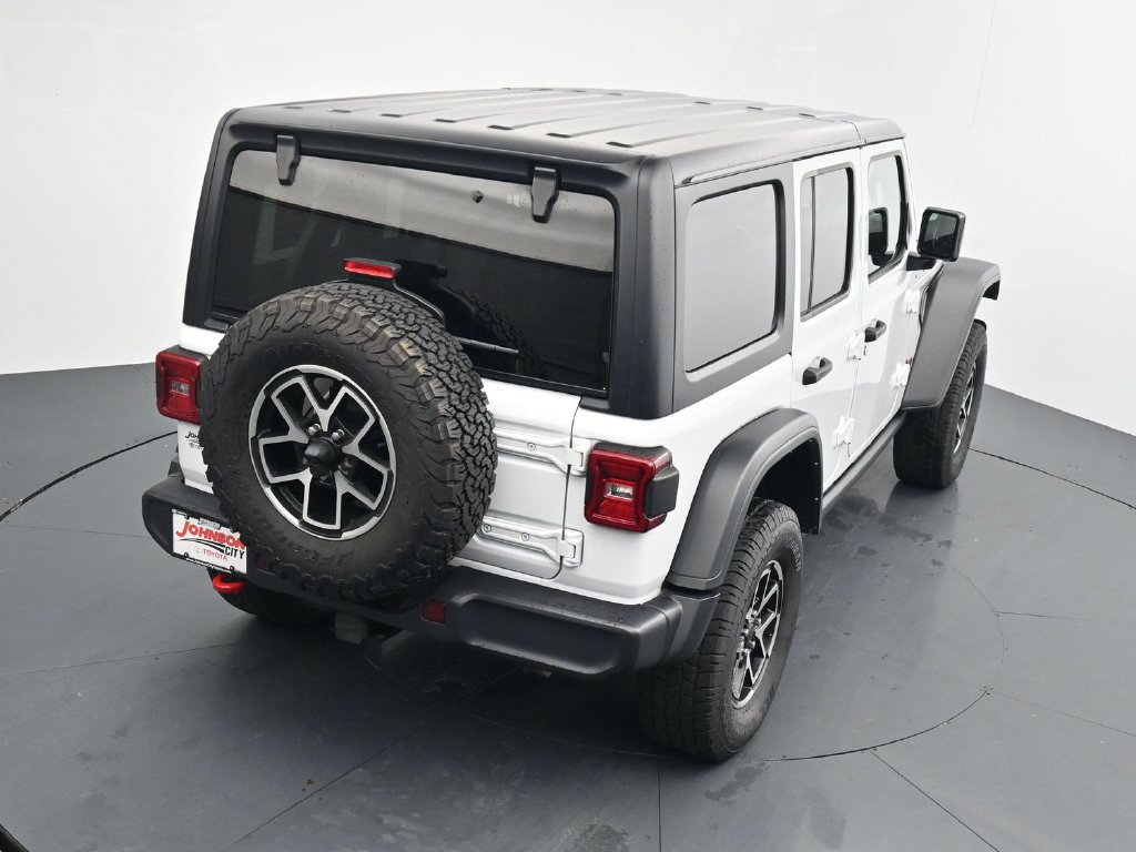 Used 2024 Jeep Wrangler Unlimited Rubicon AWD/4WD image 29