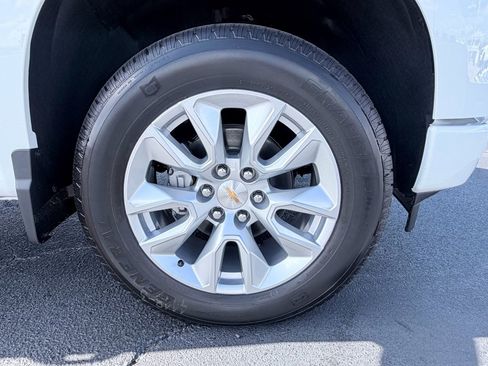 New 2026 Chevrolet Silverado 1500 Custom image 31