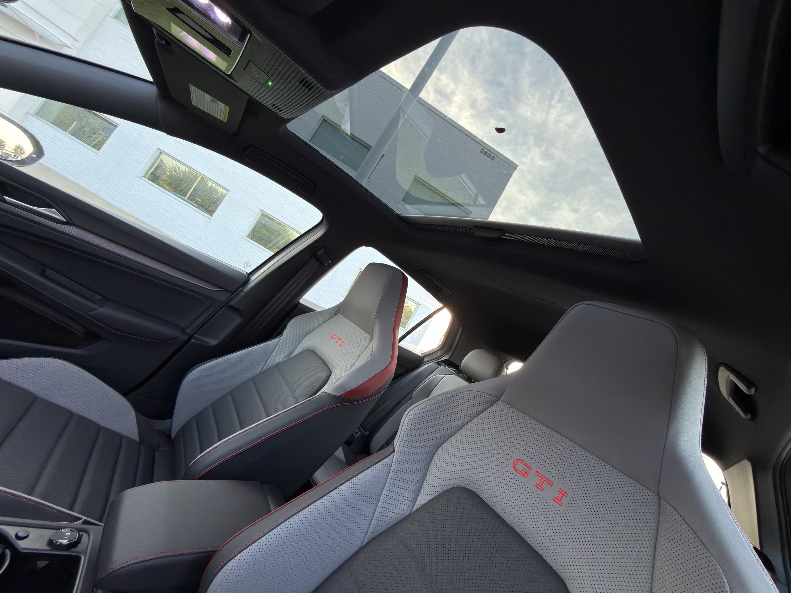 New 2026 Volkswagen GTI SE FWD image 19