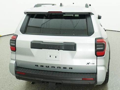 New 2026 Toyota 4Runner SR5 AWD/4WD image 7