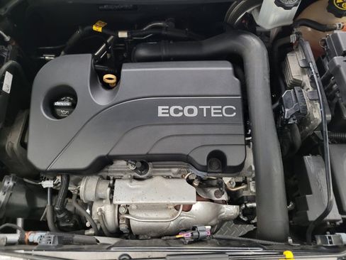 Used 2018 GMC Terrain SLE FWD image 30