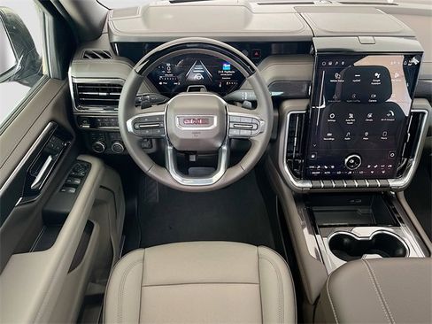 New 2026 GMC Yukon XL Elevation w/ Elevation Premium Package image 16