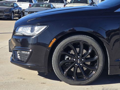 Used 2020 Lincoln MKZ Reserve w/ Monochromatic Package image 9