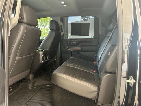 Used 2020 GMC Sierra 2500 Denali w/ Denali Ultimate Package AWD/4WD image 47