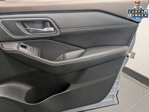 Used 2023 Nissan Rogue Platinum w/ Platinum Premium Package image 29