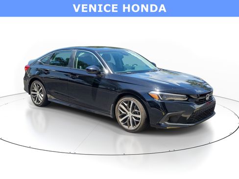 Used 2024 Honda Civic Touring image 1