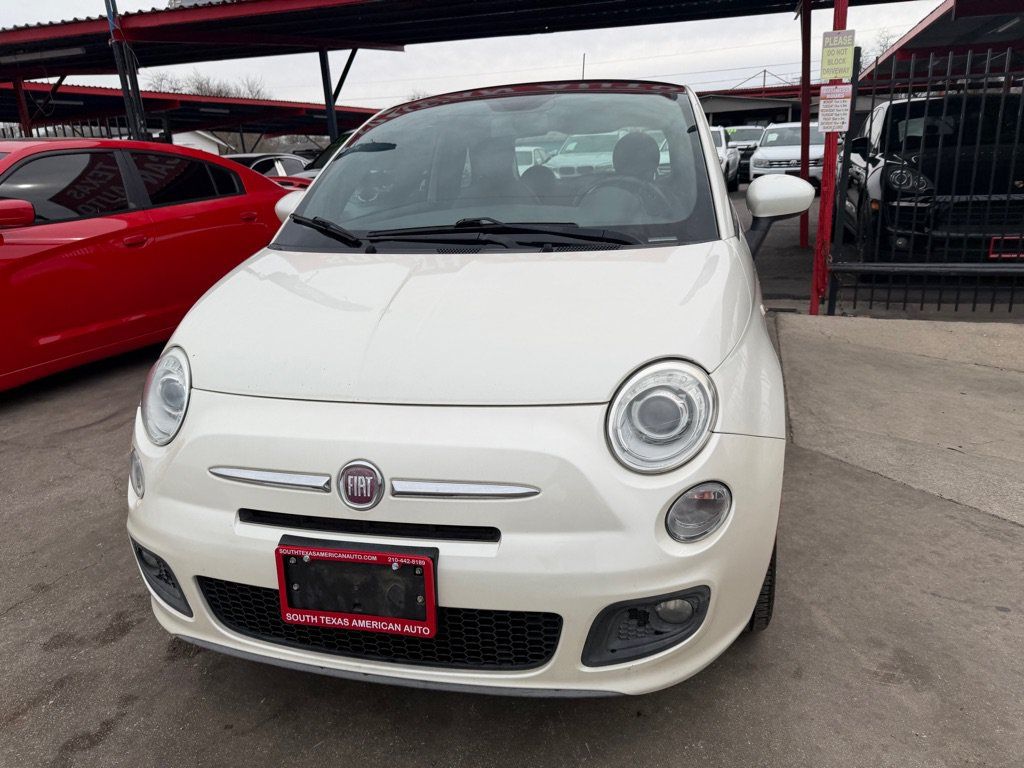 Used 2012 FIAT 500 Sport w/ Safety & Convenience Pkg FWD image 4