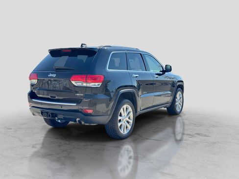 Used 2017 Jeep Grand Cherokee Limited AWD/4WD image 6