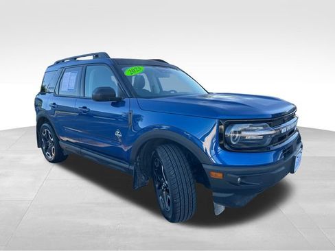 Used 2023 Ford Bronco Sport Outer Banks w/ Tech Package AWD/4WD image 8