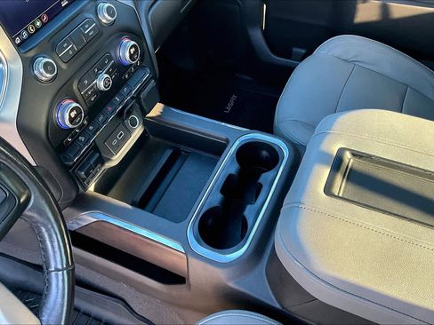 Used 2019 GMC Sierra 1500 SLT w/ SLT Premium Package image 16