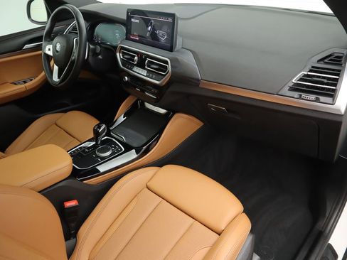 Certified 2023 BMW X4 xDrive30i w/ Parking Assistance Package image 18