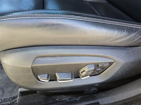 Used 2016 BMW 550i xDrive 550i xDrive image 24