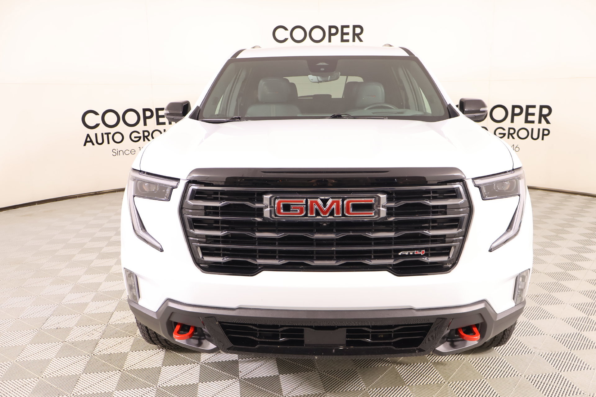 Used 2026 GMC Acadia AT4 w/ Luxury Package AWD/4WD image 9