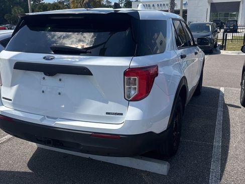 Used 2022 Ford Explorer 4WD Police Interceptor image 3