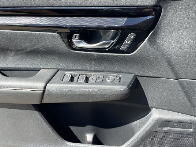 Used 2025 Honda CR-V Sport Touring image 24