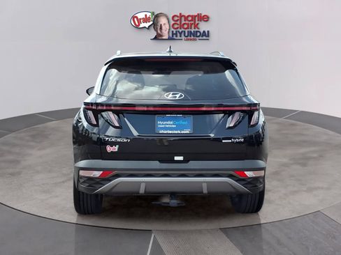 Certified 2024 Hyundai Tucson Limited AWD/4WD image 4