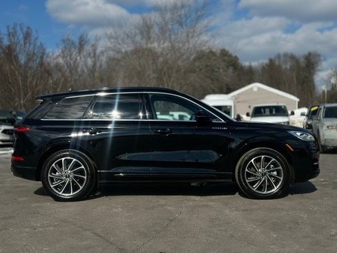 Used 2025 Lincoln Corsair Grand Touring w/ Equipment Group 301A image 7