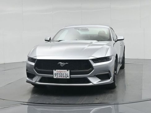 Used 2025 Ford Mustang Premium image 58