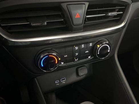 Used 2024 Buick Encore GX Preferred w/ Comfort Package image 14