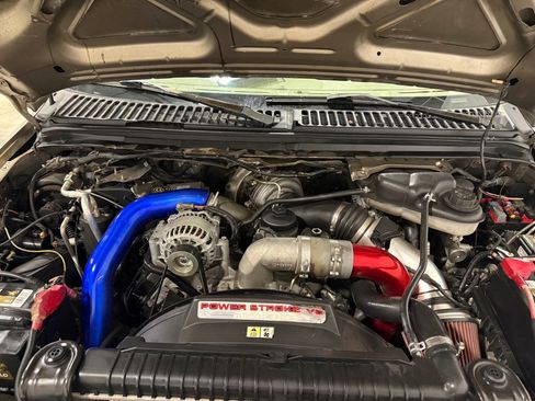 Used 2005 Ford F250 XL image 34