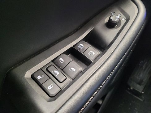 Used 2022 Jeep Grand Cherokee Limited 4xe image 27