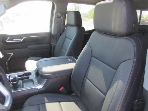 New 2026 GMC Sierra 1500 SLT w/ SLT Premium Plus Package AWD/4WD image 14