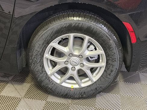 New 2026 Chrysler Pacifica Select FWD image 5