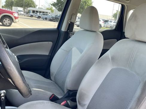 Used 2014 Nissan Versa Note SV FWD image 22