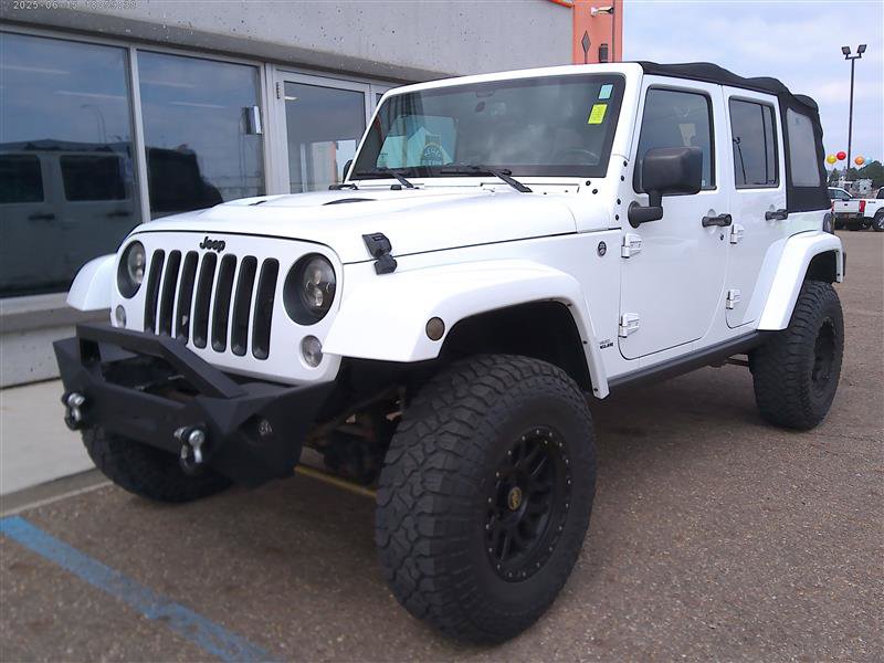 Used 2015 Jeep Wrangler Unlimited Sahara AWD/4WD image 1