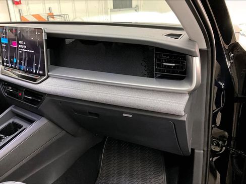 New 2026 Volkswagen Tiguan S image 26