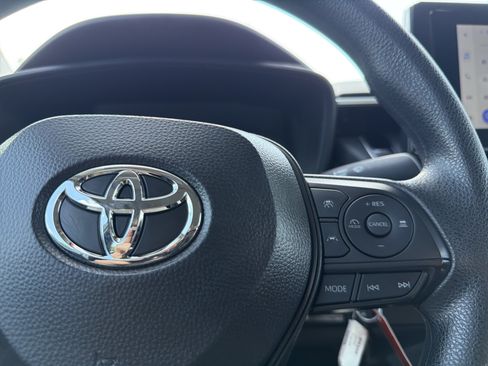 Certified 2025 Toyota Corolla LE FWD image 11