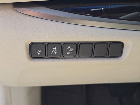 Used 2016 Acura RLX w/ Technology Package FWD image 25