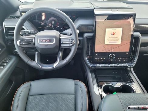 New 2026 GMC Yukon XL AT4 AWD/4WD image 7