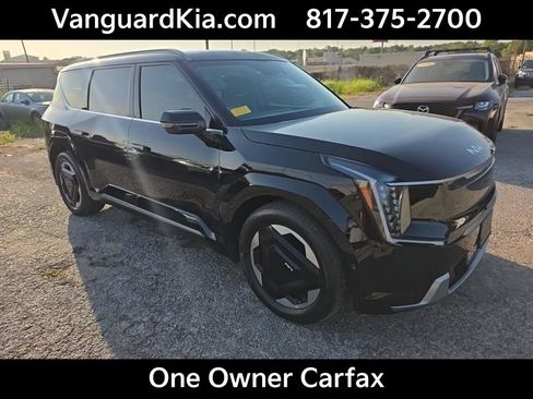 Certified 2024 Kia EV9 Land AWD/4WD image 2