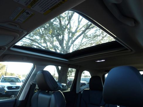 Used 2024 Subaru Forester Limited image 18