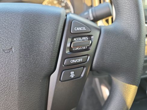 New 2025 Nissan Frontier SV AWD/4WD image 17