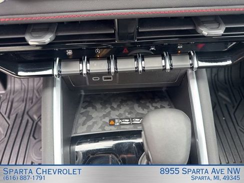 Used 2023 Chevrolet Colorado Z71 w/ Z71 Convenience Package 2 AWD/4WD image 26