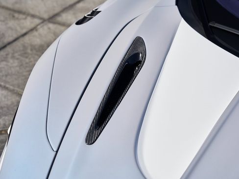 Used 2022 McLaren 765LT Base image 11