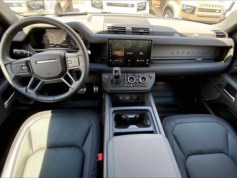 Used 2024 Land Rover Defender 110 X image 15