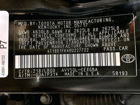 Used 2017 Toyota Camry XLE image 34