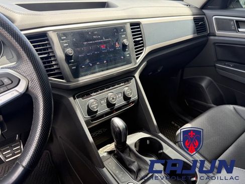 Used 2021 Volkswagen Atlas SE FWD image 10
