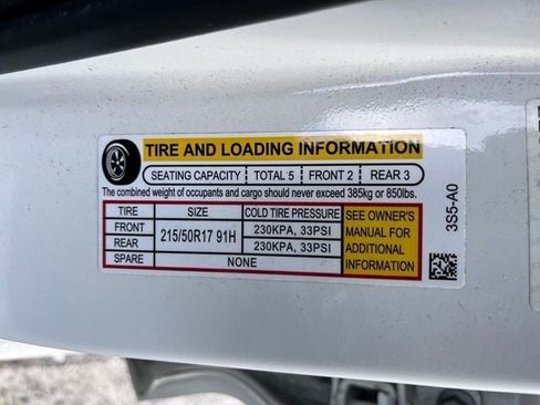 Used 2025 Acura Integra FWD image 15