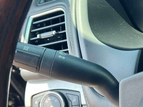 Used 2019 Ford Explorer Platinum AWD/4WD image 29