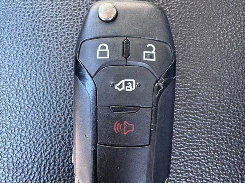 Used 2023 Ford Transit 250 Medium Roof RWD image 46