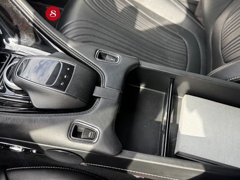 Used 2020 Aston Martin DB11 Volante RWD image 18