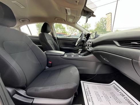 Used 2024 Nissan Sentra S FWD image 34