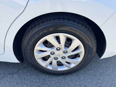 Used 2020 Hyundai Elantra SE w/ Cargo Package (C1) FWD image 33