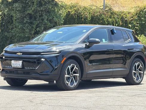 Used 2025 Chevrolet Equinox EV LT FWD image 8